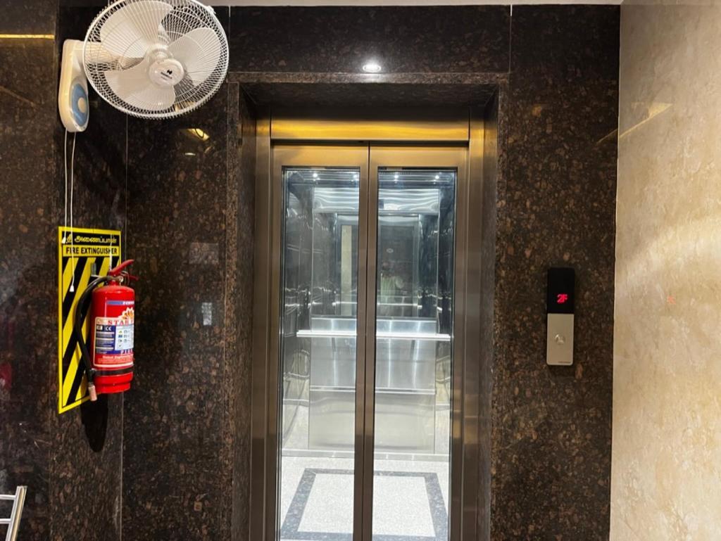 Lodge Ant Biz Chennai