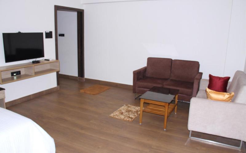 Ant Biz Lodge